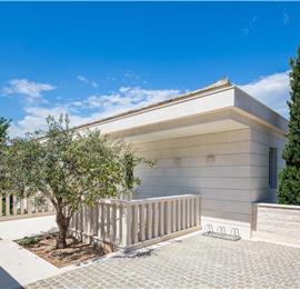 Luxury 6 Bedroom Brac Island Beach Front Villa With Heated Infinity Pool and lift near Sumartin sleeps 12